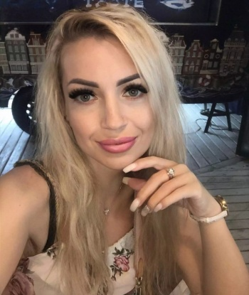 Анкета проститутки Карина - Фото 1, Рахата, 36 лет, №1365