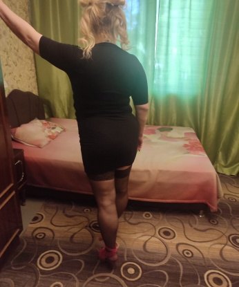 Разнообразные возможности, которые я предлагаю, удовлетворят твои самые сокровенные фантазии. Отправься в море наслаждения вместе со мной! 🔥
Моя красивая коллекция фото уже говорит обо мне сама за себя. 💋 Ты можешь быть уверен, что я создам теплую, уютную и комфортную атмосферу нашей встречи. Лучшие отзывы от моих клиентов гарантируют, что время проведенное со мной будет незабываемым. Я настоящая индивидуальность, готовая удовлетворить твои желания. Жду тебя в Москве, чтобы подарить тебе самые незабываемые моменты вместе! 💫 Яночка