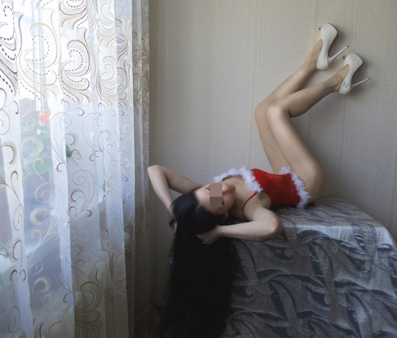 У меня есть фото, чтобы ты мог оценить мою внешность 👀💋 Также я могу гарантировать, что тебе понравятся мои возможности и опыт в интимных утехах. У меня много отзывов от довольных клиентов, которые подтверждают мою профессиональность и нежность. Если хочешь окунуться в мир наслаждения и страсти, то обязательно свяжись со мной! Я сделаю все, чтобы ты остался доволен нашей встречей 🥰💫 Мила